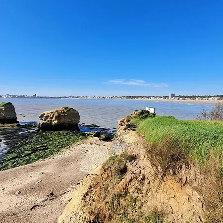 Georges De Didonne - Confort Et A Pied - Au Saint-Georges-de-Didonne
